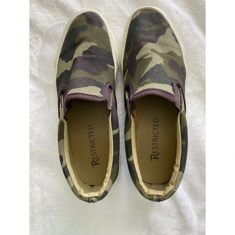 Restricted Womens Camo Slip On Sneakers Size 6 Camouflage Canvas Low Top Shoes